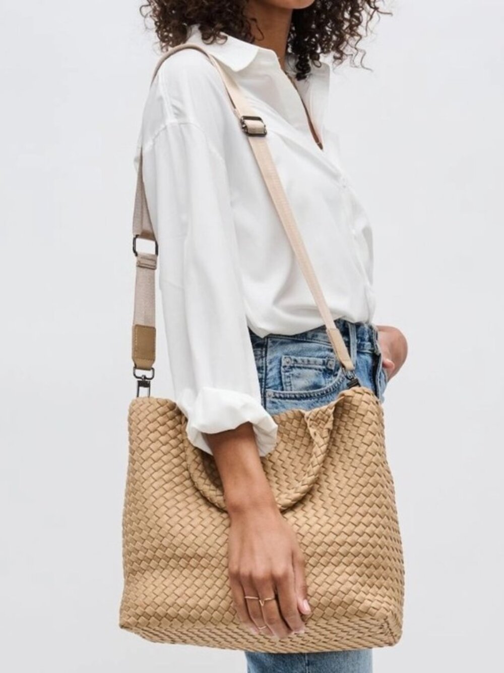 Sol & Selene Sky's The Limit Medium Woven Neoprene Nude Beige Tote Bag NWT - Picture 7 of 8